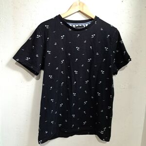 Denim & flower | Black & White palm tree pattern men's crew neck t shirt